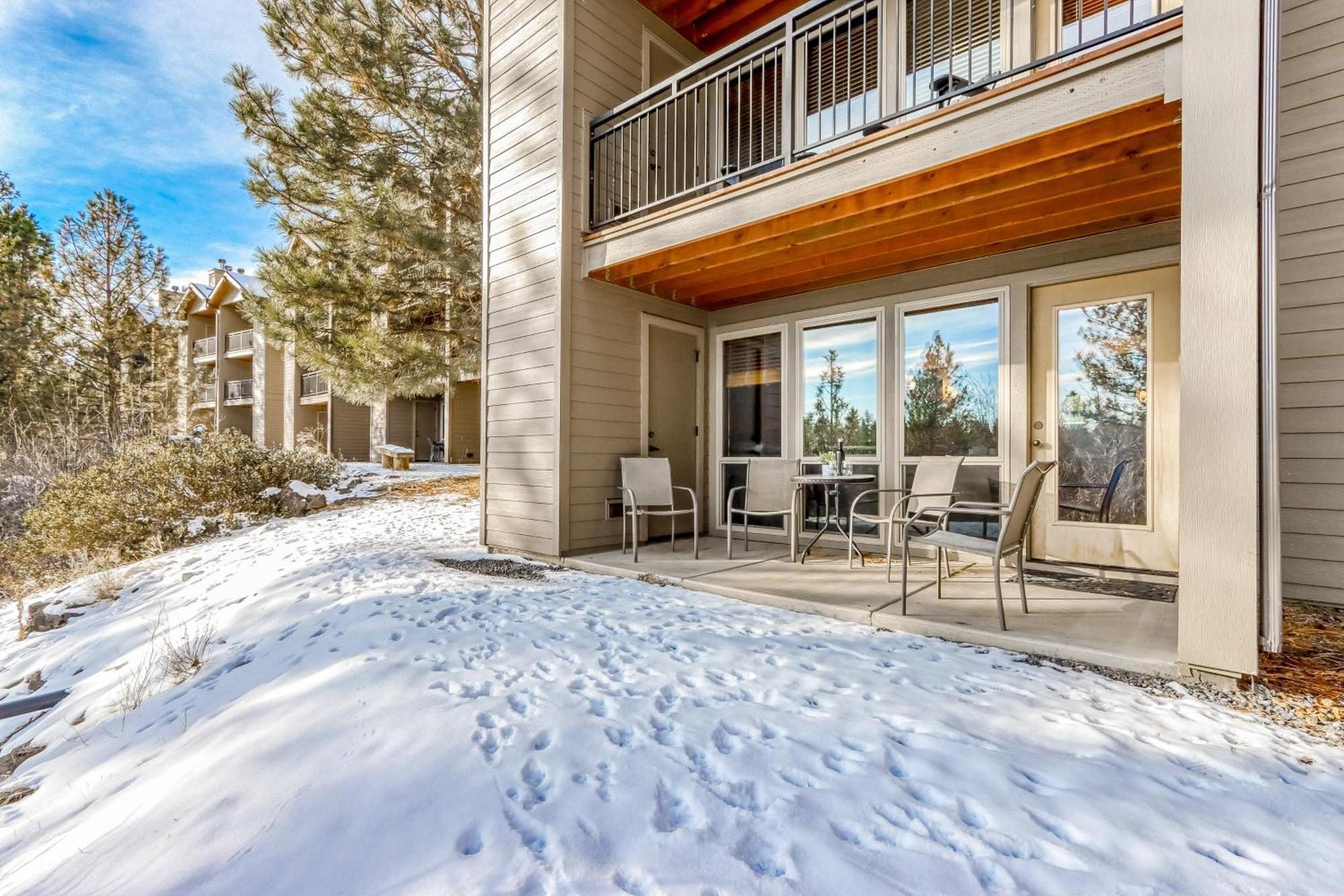 Seventh Mountain II Apartment Deschutes River Woods Room photo