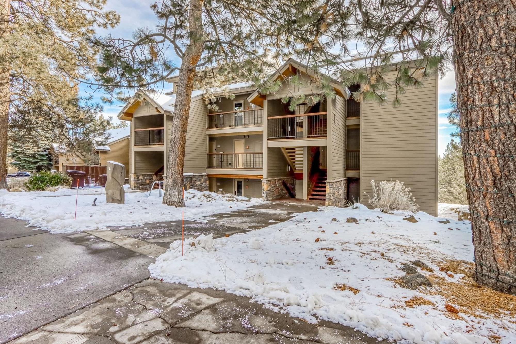 Seventh Mountain II Apartment Deschutes River Woods Room photo